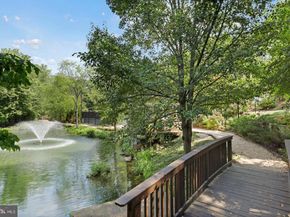 8360 Greensboro Drive 305, Mclean VA 22102