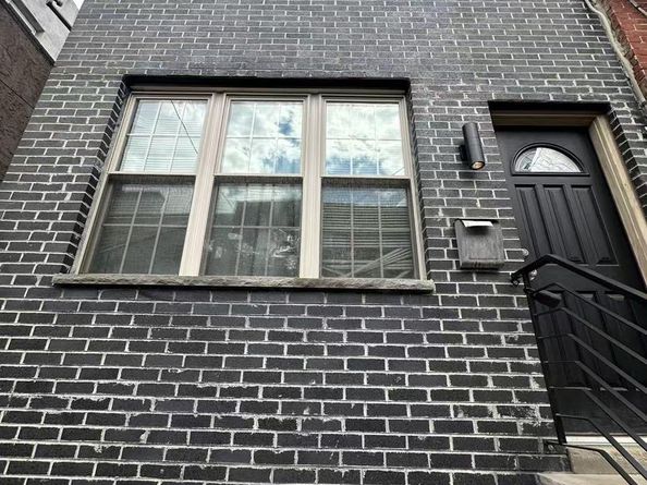 1049 Mercy Street, Philadelphia PA 19148