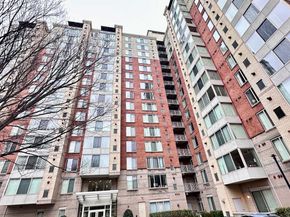 2726 Gallows Road 619, Vienna VA 22180