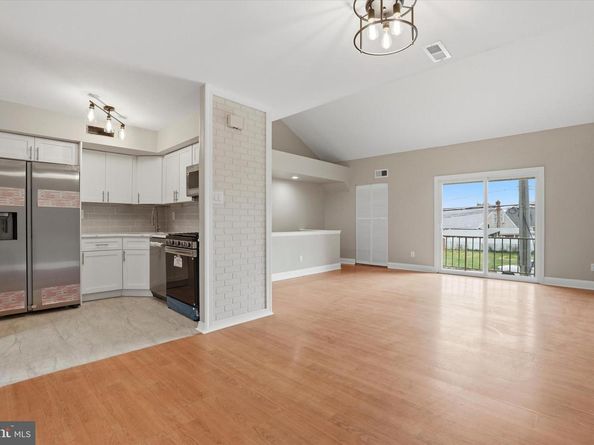 7750 Rockwell Avenue, Philadelphia PA 19111