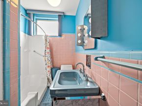 2310 S 15TH Street, Philadelphia PA 19145