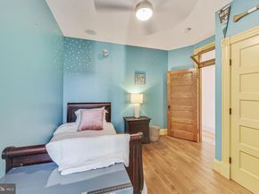 906 8TH Street NE, Washington DC 20002