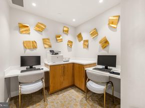 50 S 16TH Street 5203, Philadelphia PA 19102