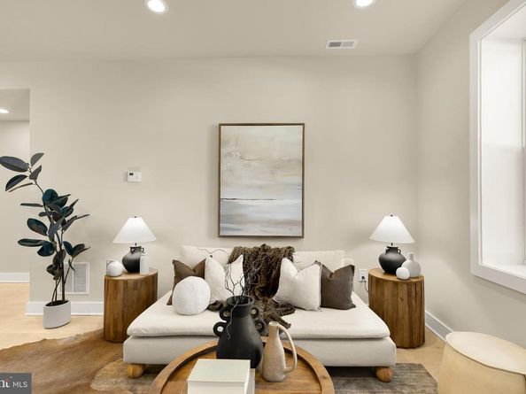 422 Warner Street NW, Washington DC 20001