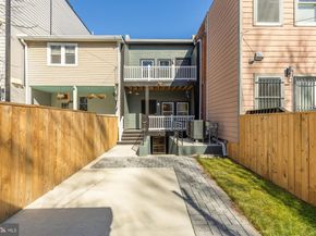 422 Warner Street NW, Washington DC 20001