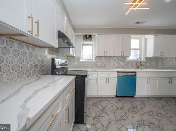 291 Jackson Avenue, Lansdowne PA 19050