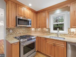 6 Kirkwall Court, Potomac MD 20854