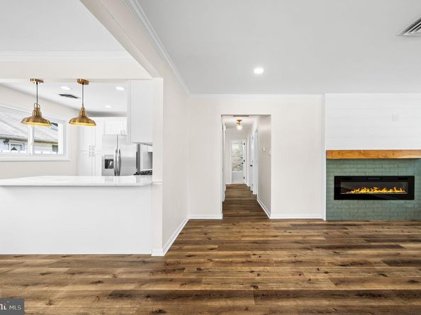 836 Jenkintown Road, Elkins Park PA 19027