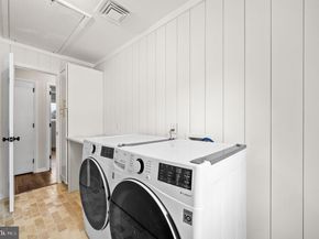 836 Jenkintown Road, Elkins Park PA 19027