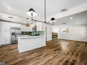 836 Jenkintown Road, Elkins Park PA 19027