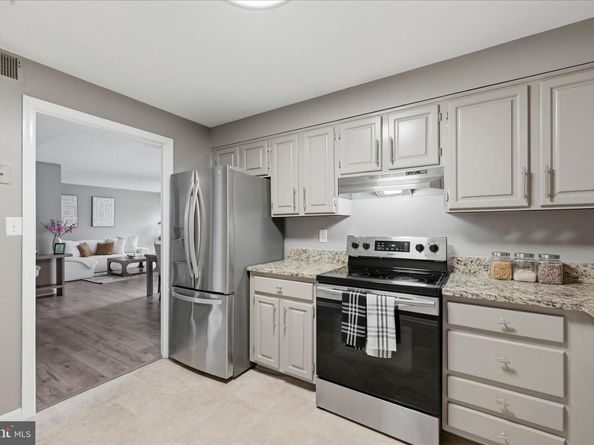 803 N Howard Street 152, Alexandria VA 22304