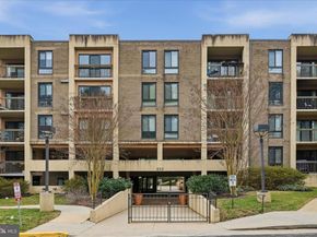 803 N Howard Street 152, Alexandria VA 22304