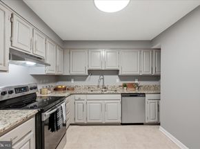 803 N Howard Street 152, Alexandria VA 22304