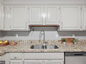 803 N Howard Street 152, Alexandria VA 22304