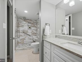 803 N Howard Street 152, Alexandria VA 22304