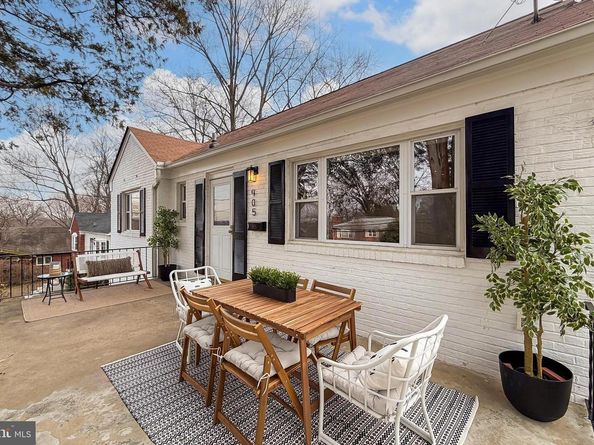 905 N Mckinley Road, Arlington VA 22205