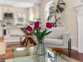 905 N Mckinley Road, Arlington VA 22205