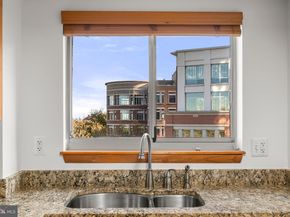 2121 Jamieson Avenue 609, Alexandria VA 22314