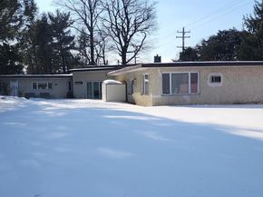 587 Moreland Road, Huntingdon Valley PA 19006