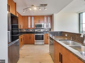 910 M Street NW 1022, Washington DC 20001