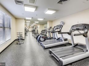 910 M Street NW 1022, Washington DC 20001