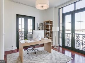 910 M Street NW 1022, Washington DC 20001