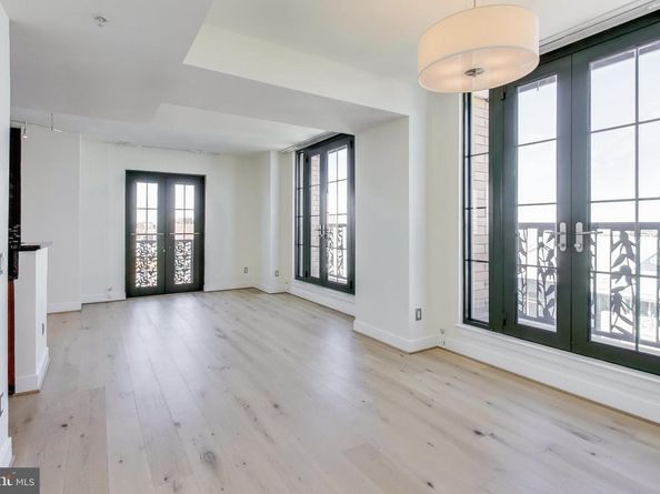 910 M Street NW 1022, Washington DC 20001