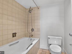 1808 Old Meadow Road 1105, Mclean VA 22102