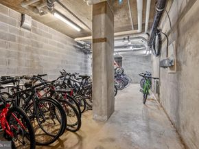 1808 Old Meadow Road 1105, Mclean VA 22102