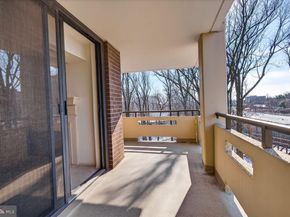 1808 Old Meadow Road 1105, Mclean VA 22102