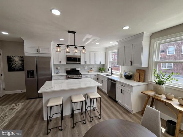 8266 Temple Road, Philadelphia PA 19150