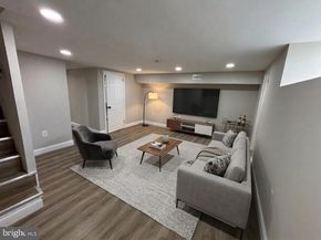 8266 Temple Road, Philadelphia PA 19150