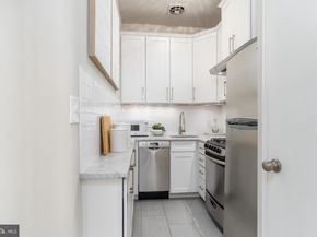 1300 Massachusetts Avenue NW 302, Washington DC 20005