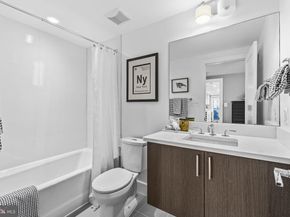 2012 NW Kalorama Road NW 8, Washington DC 20009