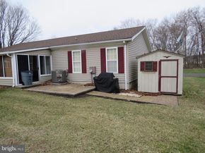 143 Raven Court, New Hope PA 18938