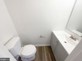 645 N Armistead Street, Alexandria VA 22312