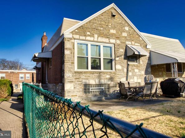 8171 Lister Street, Philadelphia PA 19152