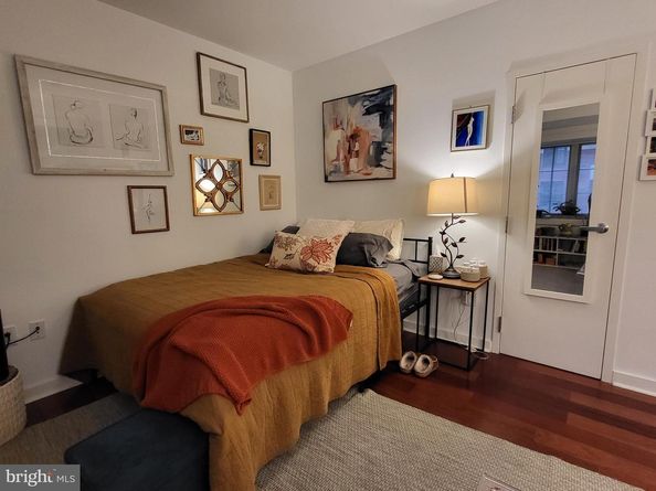 219 S 18TH Street 524, Philadelphia PA 19103