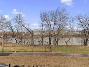 3 Continental Way, Bridgeport PA 19405