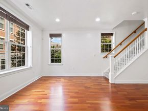 201 Commodore Court, Philadelphia PA 19146