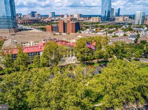 201 Commodore Court, Philadelphia PA 19146