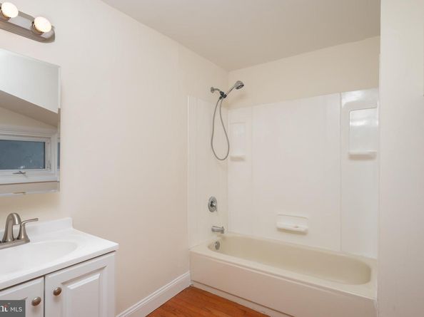 411 Roberts Avenue, Conshohocken PA 19428
