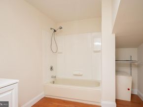 411 Roberts Avenue, Conshohocken PA 19428