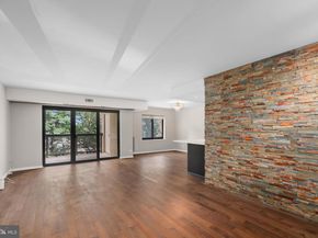 309 Yoakum Parkway 306, Alexandria VA 22304