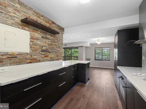 309 Yoakum Parkway 306, Alexandria VA 22304