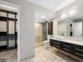 309 Yoakum Parkway 306, Alexandria VA 22304
