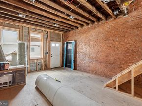 2417 N 4TH Street, Philadelphia PA 19133