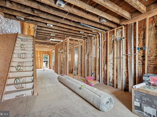 2417 N 4TH Street, Philadelphia PA 19133