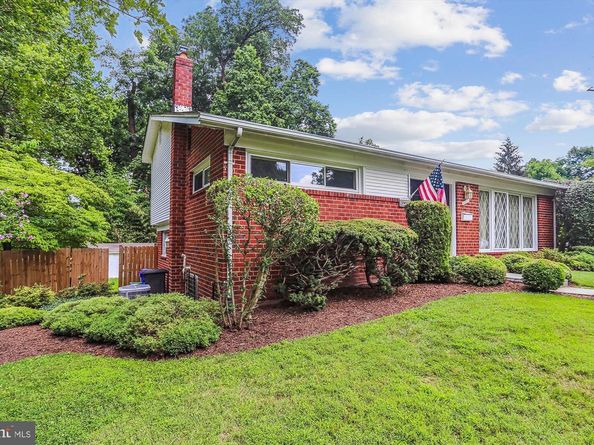 3909 Woodlawn Road, Chevy Chase MD 20815