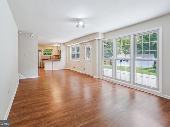 3909 Woodlawn Road, Chevy Chase MD 20815